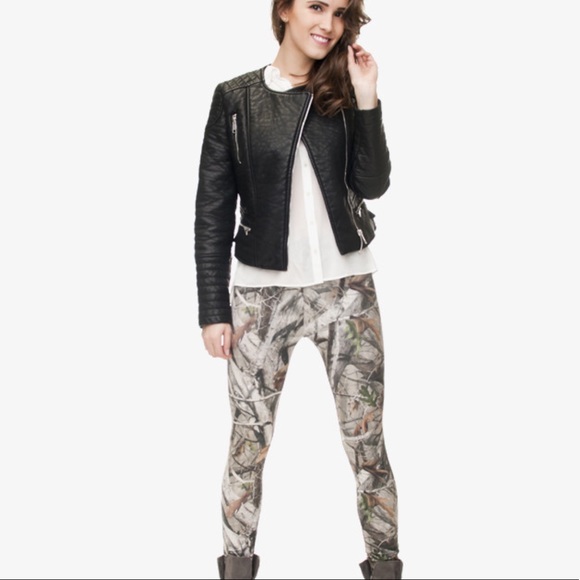 Camo Leggings New - Picture 4 of 6